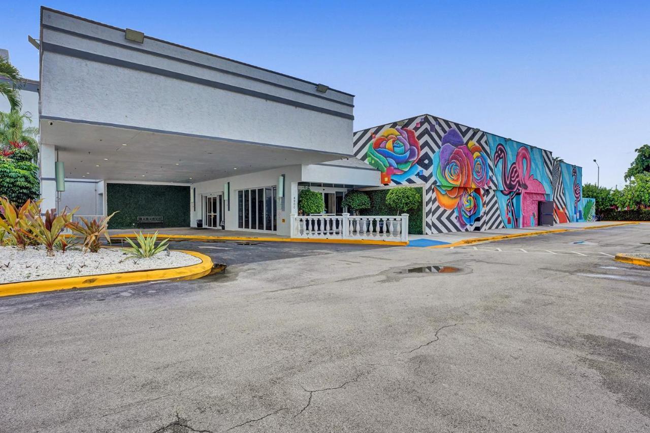 Fort Lauderdale Grand Hotel Экстерьер фото