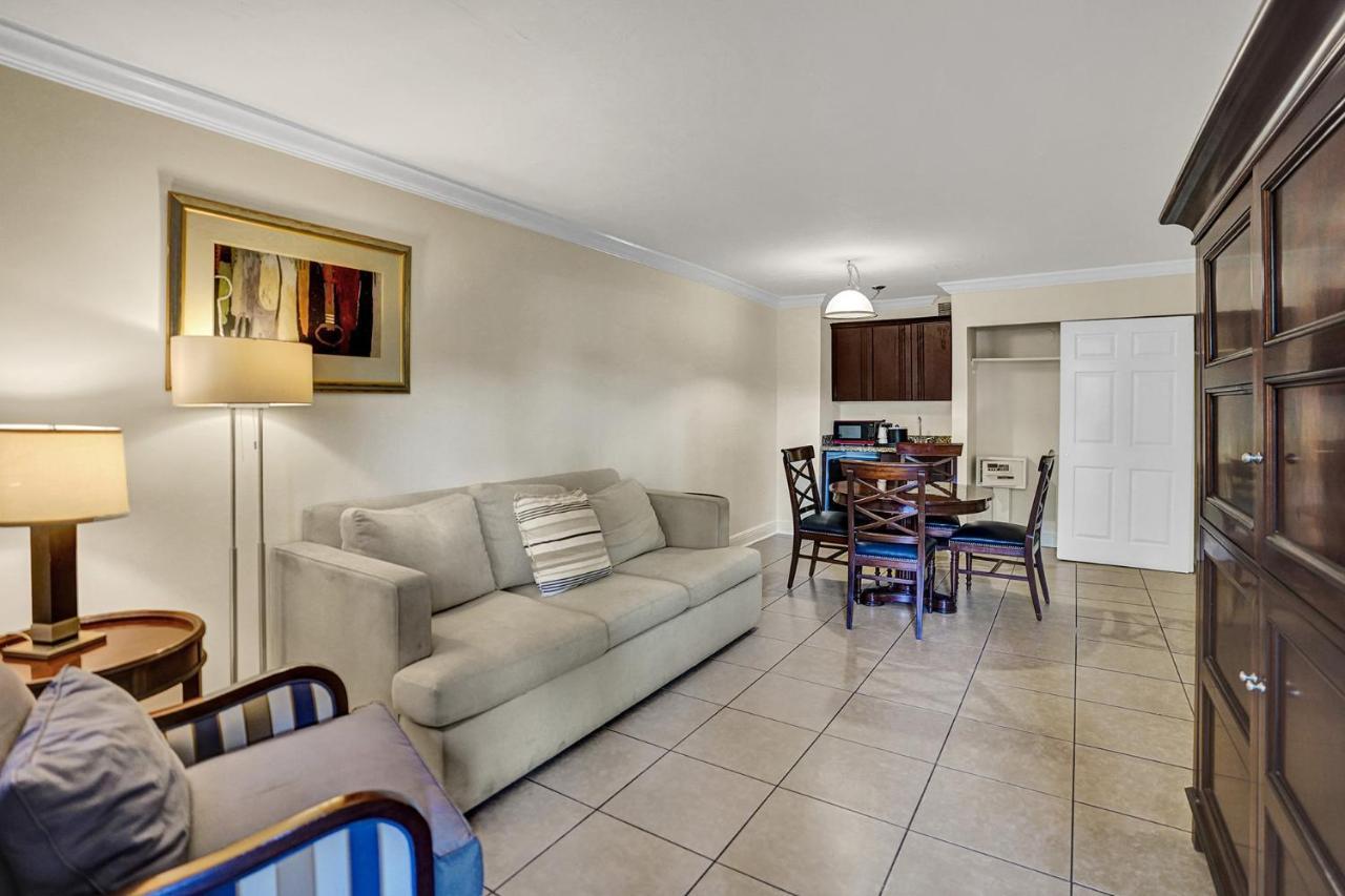 Fort Lauderdale Grand Hotel Экстерьер фото