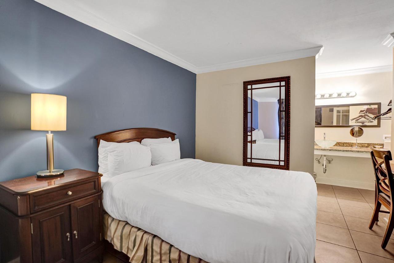 Fort Lauderdale Grand Hotel Экстерьер фото