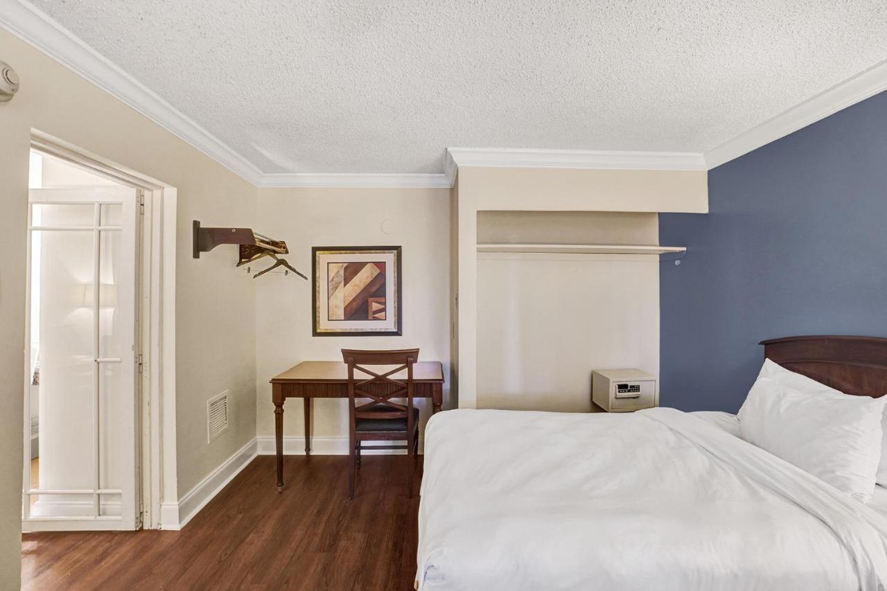 Fort Lauderdale Grand Hotel Экстерьер фото